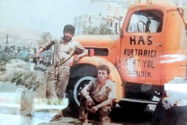 Doğu Vinç, Hakkımızda-01